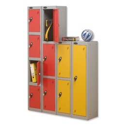 Trexus 4 Door Locker Hasp & Staple Lock Extra Depth ACTIVECOAT W305xD460xH1780mm Silver Red Ref 862621