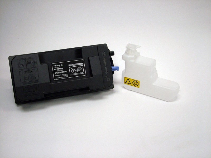 Value Compatible Ricoh Aficio MP501 Toner 407823 407824