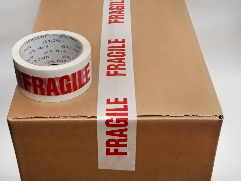 OfficePad Parcel Tape Printed Fragile 48mmx66m Thickness 38 [Pack of 72]