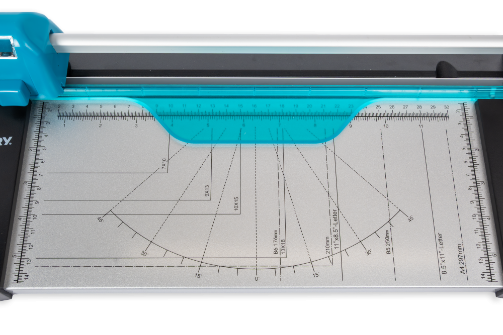 Avery A3 4-in-1 Paper Trimmer