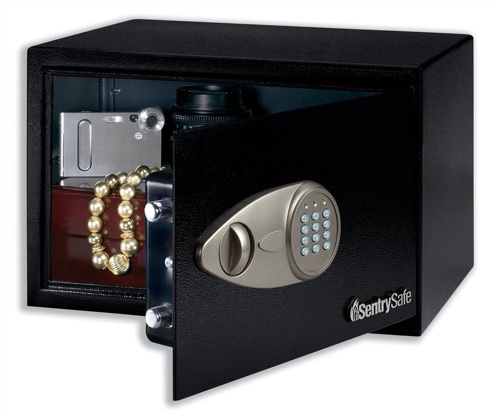 Sentry Entry Level Electronic Lock Safe Black alternative image 1